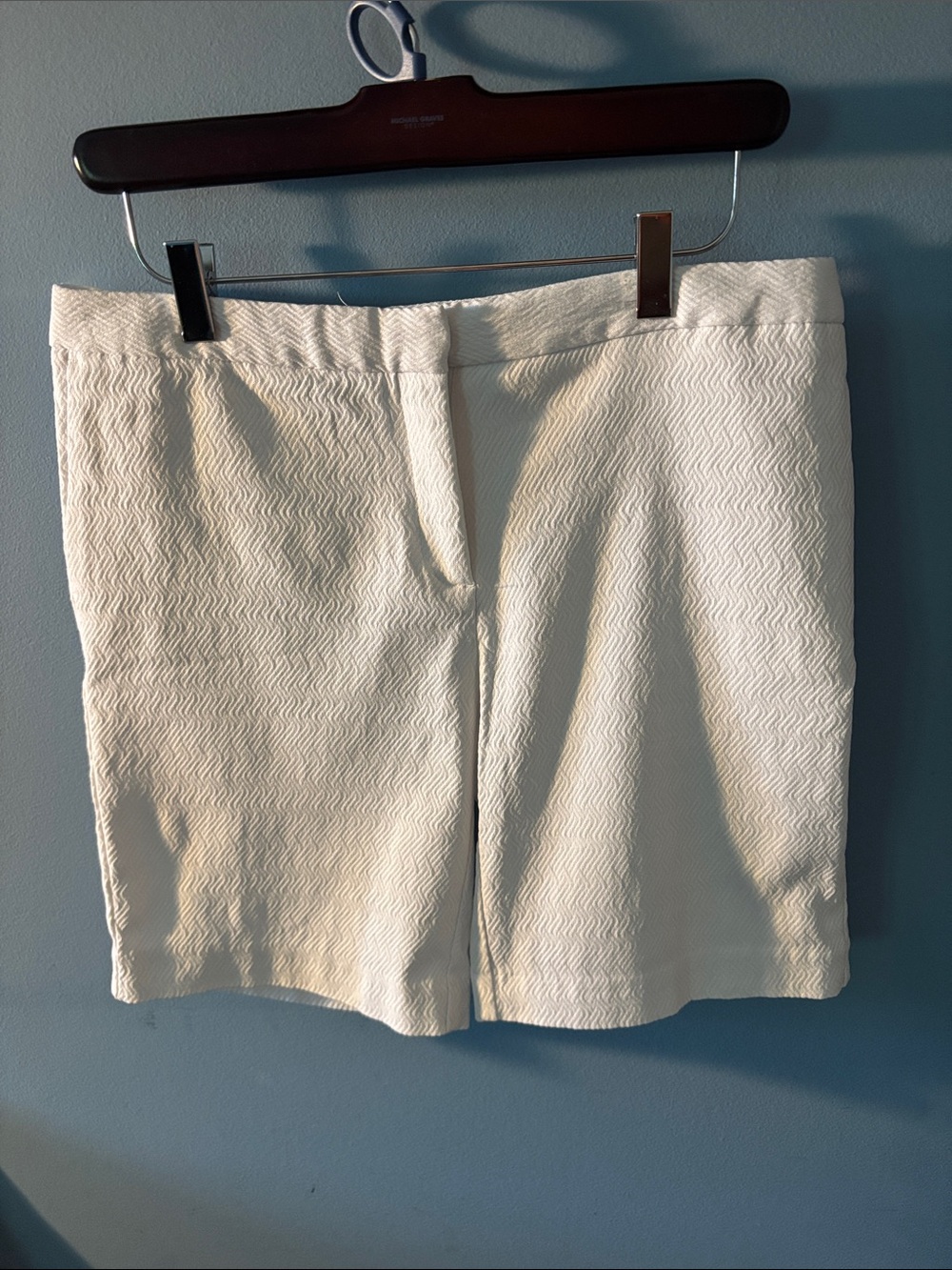 Mario Serrani White Textured Women's Bermuda Shorts